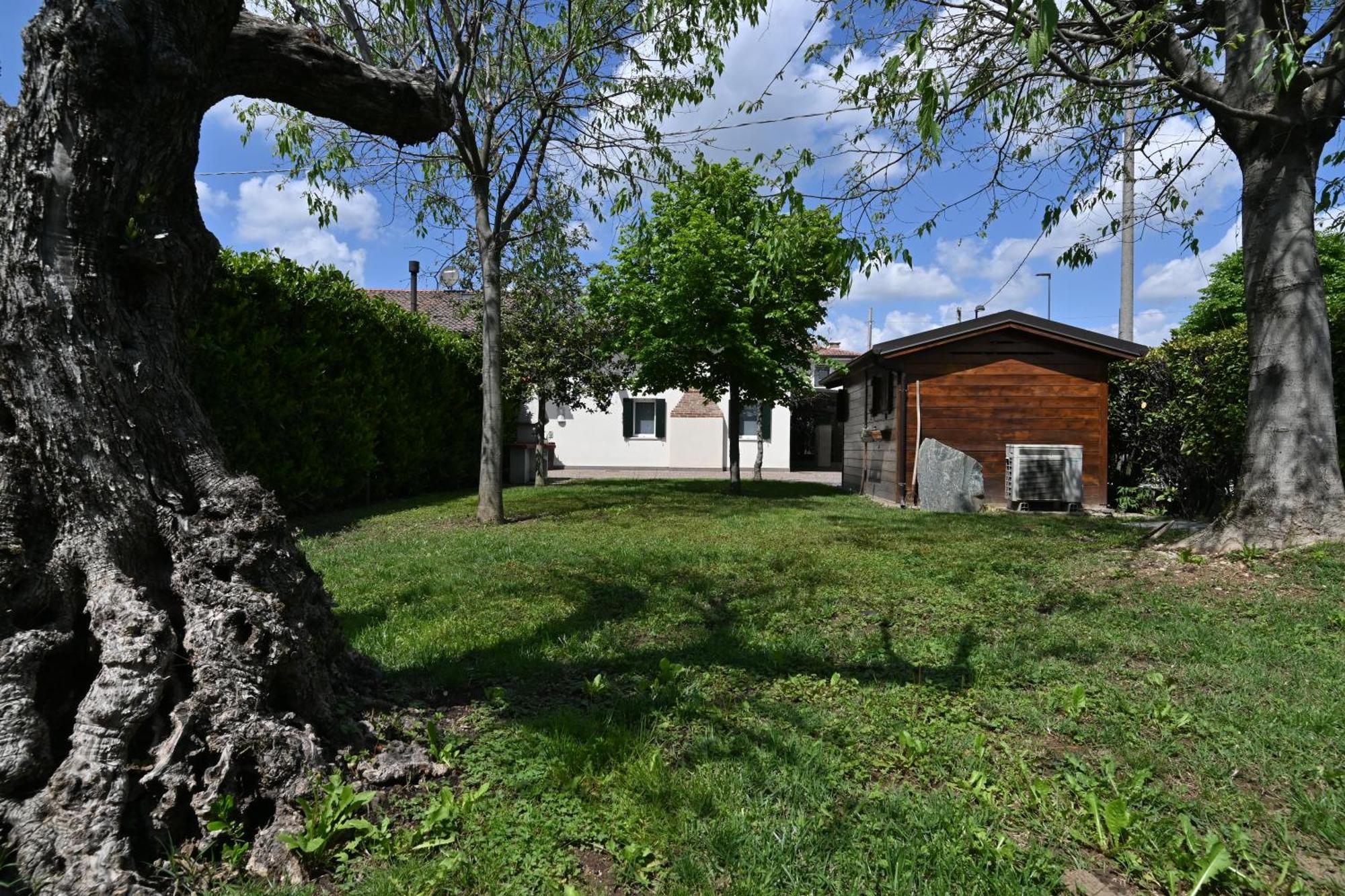 Ca Centosa Artistic House Villa Storica Ristrutturata Con Patio E Giardino Cittadella Buitenkant foto